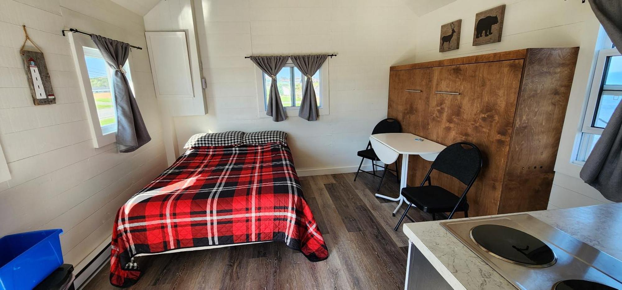 Les Cabines Sur Mer Cap-des-Rosiers Room photo